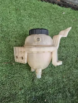 Réservoir de nivelage Mercedes W222 W190GT OEM A2225000749