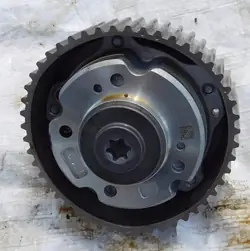 VW T-ROC 1.0 TSI TFSI 2019 Vario Faskugga 04C109088C