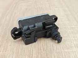 OEM 7378259 polttoaineen luukkumoottori BMW 8-sarja