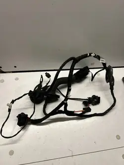 Liukuoven johdotus Audi S5 etu oikea OEM 8T8971688L