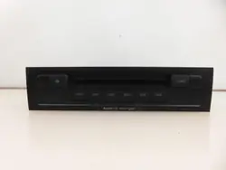 Käytetty Audi CD-vaihtaja OEM 4L0910111A