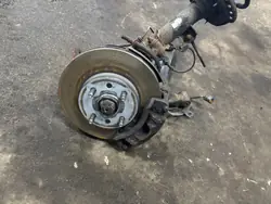 Mangueta y Amortiguador Delantero Derecho OEM HYUNDAI I2O