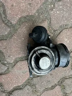 Corps de papillon VW T5 2.5 TDI