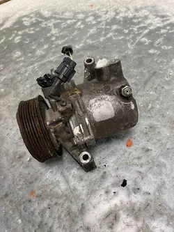 Compresseur AC Nissan Micra K13 1.2 APU25677
