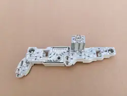 Oikea takavalo Mercedes W117 CLA 13-16
