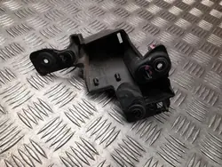Renault OE Puskurituki OEM 850456903R Vasen taka
