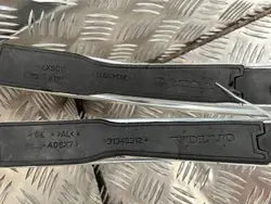 Volvo XC90 II vasen kattokaide OEM 31349911