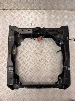 Kuljettajan istuinpohja OEM 1226288 Renault Trafic III/IV