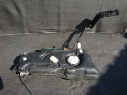 Bränsletank Peugeot 208 Citroen C3 1.6 THP