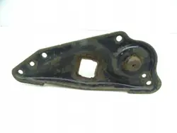 CITROEN_C4_I_PICASSO_06-13 Jousituksen Kiinnike Vasen Taka