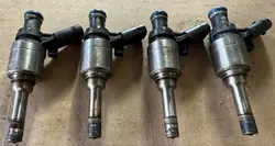 AUDI A4 B8 EXEO A5 1.8 TFSI Injecteur 06H906036F