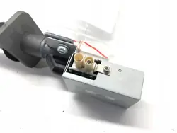 Antenne OEM AR3T-19G461-BE pour Ford Mustang V