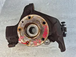 Portamangueta Fiat OE SKO105247 Delantero Derecho Usado