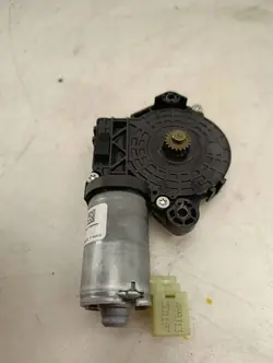 Begagnad taklucka motor OEM 3G9877795K för VW Tiguan