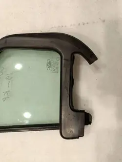 Parabrisas delantero izquierdo Ford OE ET76A29711A usado