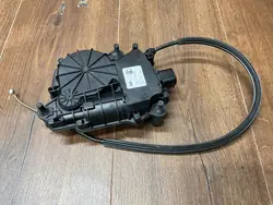 Oven pidike OEM CK52218A42BE vasen taka