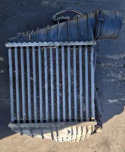 GOLF IV BORA A3 8L LEON OCTAVIA 1.9 TDI Intercooler 1J0145803A