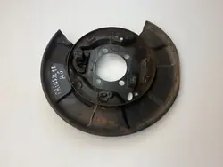 Toyota OEM DAL25191 Bakre bromsskydd - Begagnad