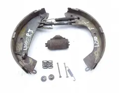 Mitsubishi L200 II-III 96-06 Jarrujoukko Oikea Taka OEM