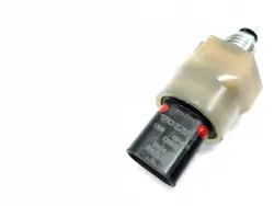 Sensor de pressão de óleo VOLVO V70 2.4 D5 31474187