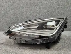 Farol dianteiro esquerdo - Seat Ibiza V 6F LED 2021-