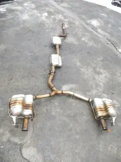 Uitlaatdemper OEM 188/145 voor Mercedes W205 2.0 CGI
