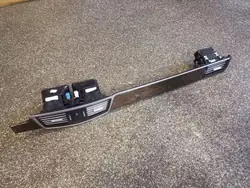 Prise d'air console Mercedes-Benz OEM A2126801427