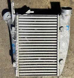 Linker intercooler OEM 4K0145805P voor Audi RS6 RS7 C8