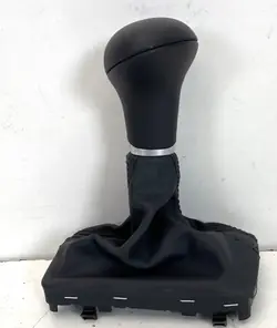 Pomo de palanca Audi OEM 8K1713139R - Usado