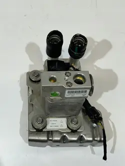 Secador ar condicionado MG EGH10M061A - Usado