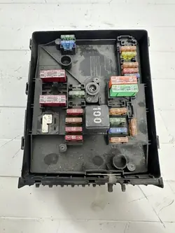 Módulo da caixa de fusíveis VW CADDY III 1K0937629C