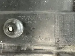 Cache Moteur Avant Mercedes-Benz OEM A4475200100