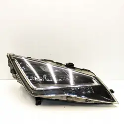 Farol Direito Seat Leon (5F) 5F1941008A