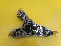 TOYOTA AVENSIS VÄNSTER BAKLAMPINSATS 89028786