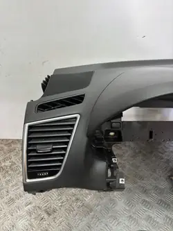 OEM CLI22903 Airbag-konsolpanel för Audi Q5 8R0