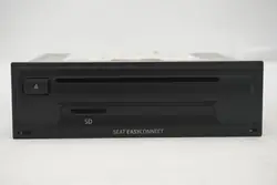 Radio CD SEAT d'occasion OEM 5QA035824 - Marque 303