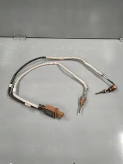 Sensor de temperatura dos gases de escape 06Q919519R
