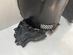 Aile avant droite Skoda Octavia IV OEM 5E3809958K