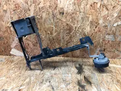 Linker Scheinwerferhalter und Hupe BMW F20 F30 F31