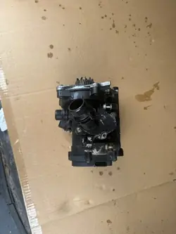 Termostato da Bomba de Água Audi VW Seat Skoda 2.0 TFSI