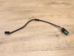 AUDI A4 B9 8W 2.0 TFSI Bremsbelagverschleißsensor hinten rechts