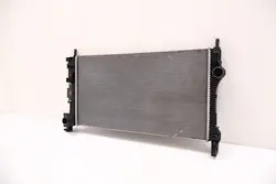 VOLVO XC60 II 2.0 T4 Radiateur d'Eau 31410895