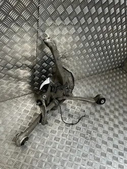 Moyeu de roue Mercedes-Benz OEM A0004213520 Avant