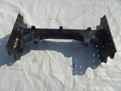 Soporte de montaje de travesaño MAN OEM