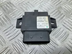 Bränslepumpsstyrenhet OEM 1K8907159 - Begagnad
