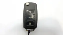 Chave SEAT OEM 7N5837202D - Estado usado