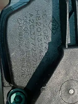 Corps de papillon Renault Twingo III OE 161208729R