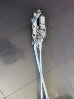 OEM 4L1955119A Etupyyhkijämoottori Audi Q7 4L