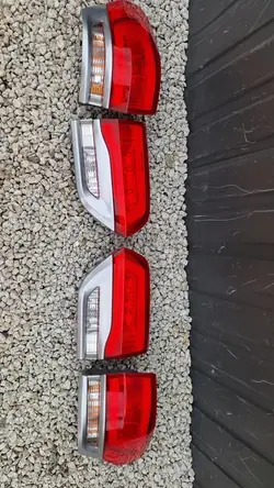 ENSEMBLE DE FEUX ARRIÈRE JEEP GRAND CHEROKEE WK2 2016-2020