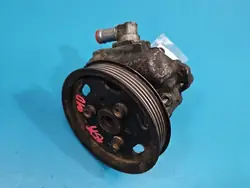 Ohjaustehostimen pumppu VW Passat B5 1.9 TDI OEM 8D0145156K